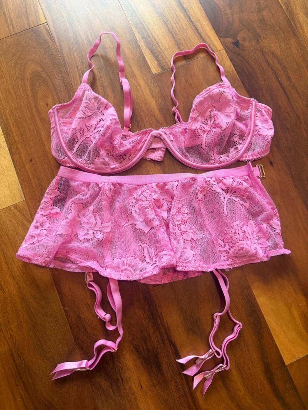 La SENZA Pink Lace Bra and Garter Skirt Set